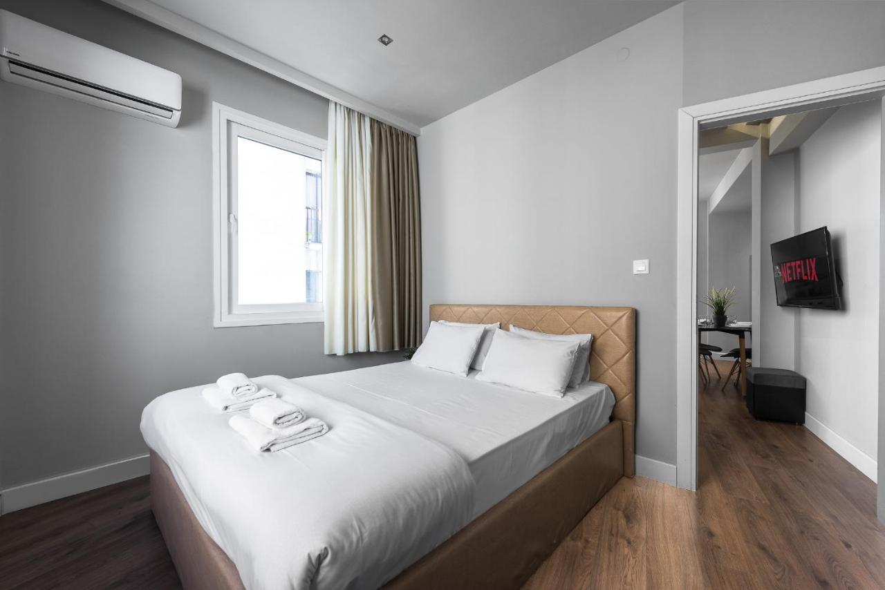 Upper Floor, The Luxury Suites Szaloniki Kültér fotó