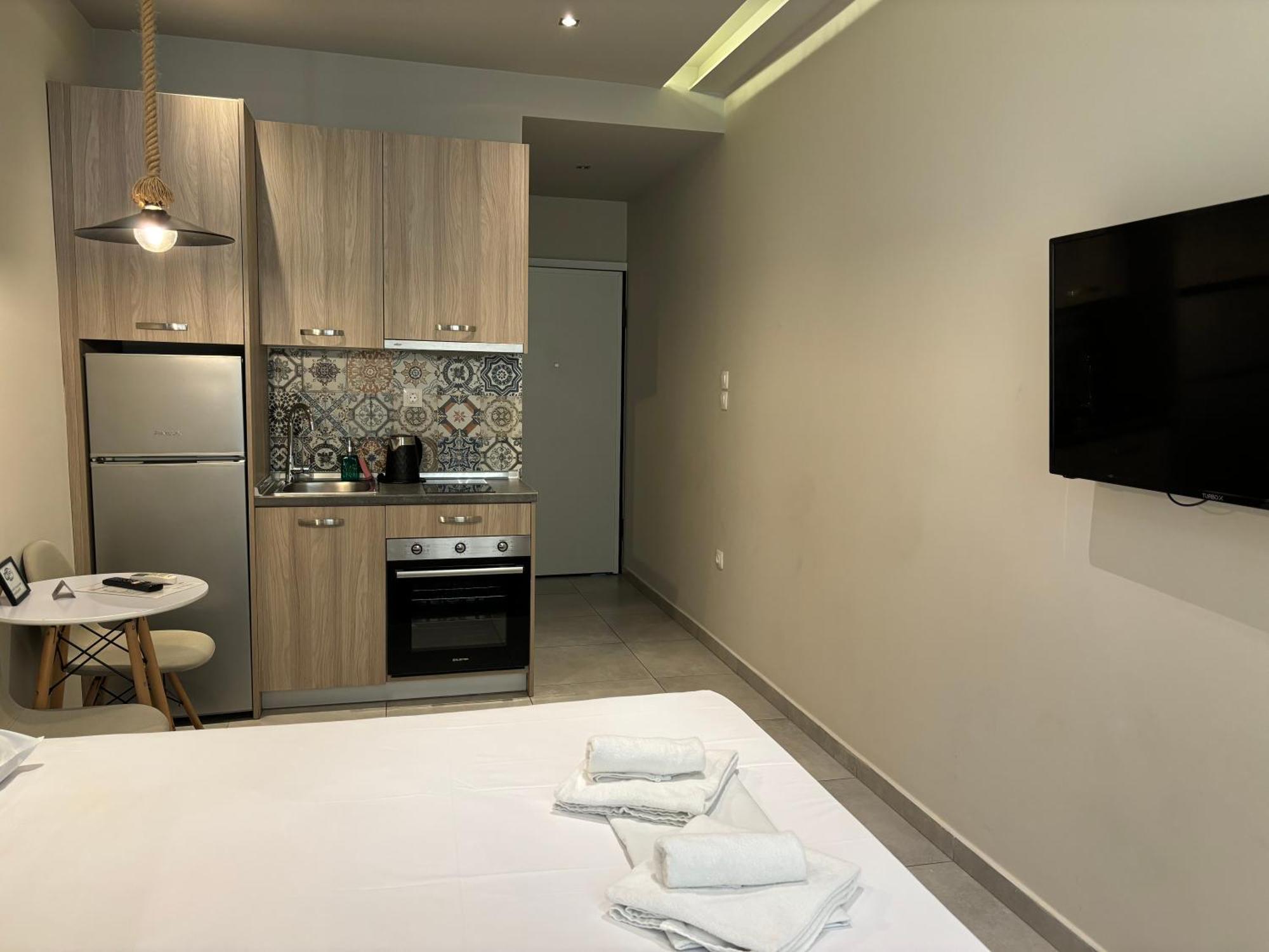 Upper Floor, The Luxury Suites Szaloniki Kültér fotó